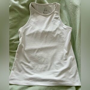 Nike tank girls (10-12).